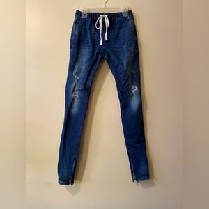 Women’s PacSun Distressed Dark Jean’s Size S